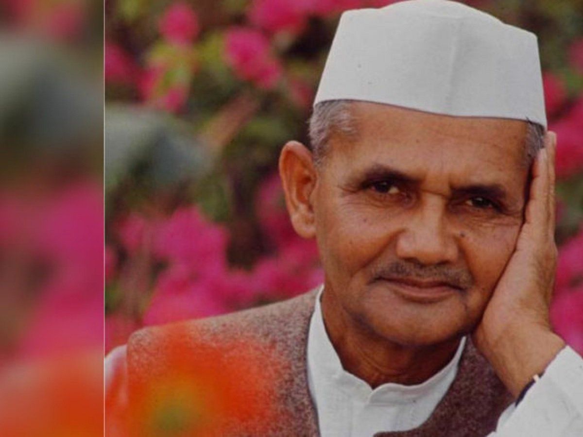 Lal Bahadur Shastri Jayanti: Quotes, Wishes, WhatsApp Status, Messages To Share