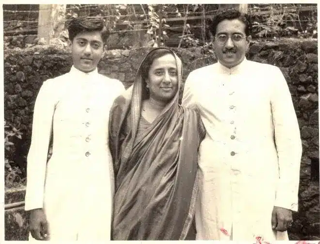 Young Ameen Sayani picture with his mother Kulsum Sayani  & brother Hamid Sayani