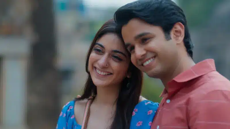 Photo of Tanya Maniktala and Ritvik Sahore acting as girlfriend and boyfriend in Flames web series