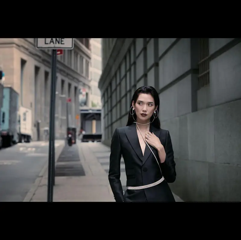 Photo of Tao Okamoto from a photoshoot
